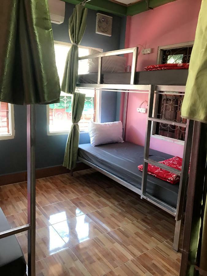 Luang Prabang Hostel Екстериор снимка